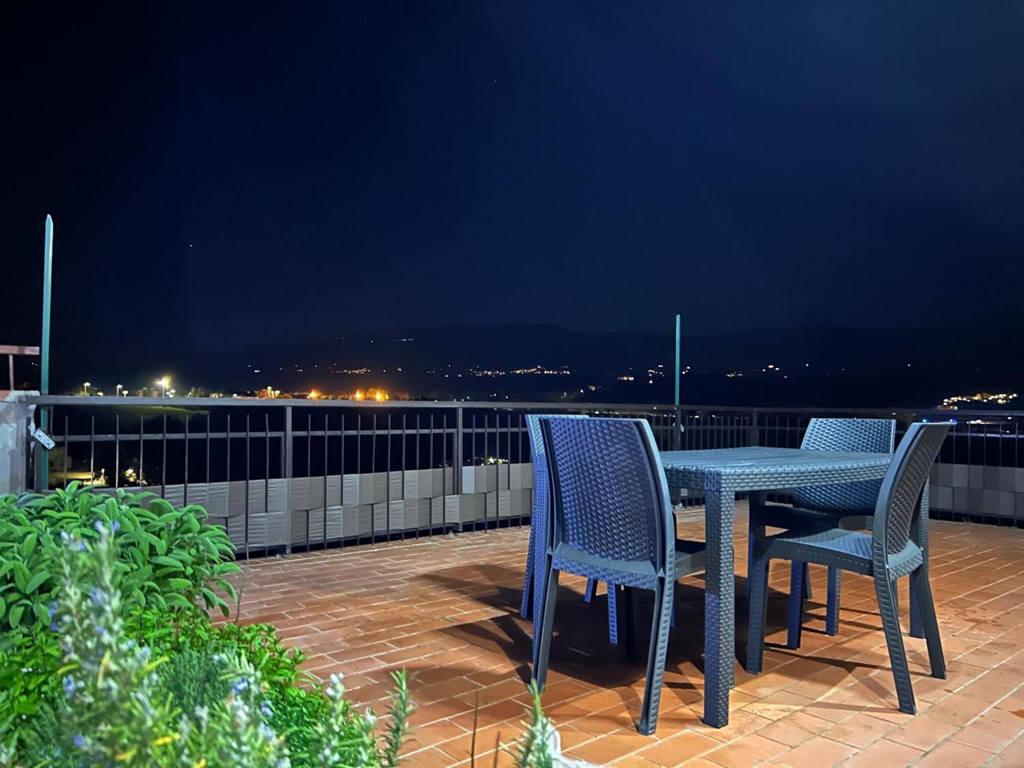 Sesto Piano Apartment Инчиза-ин-Валь-д'Арно Экстерьер фото